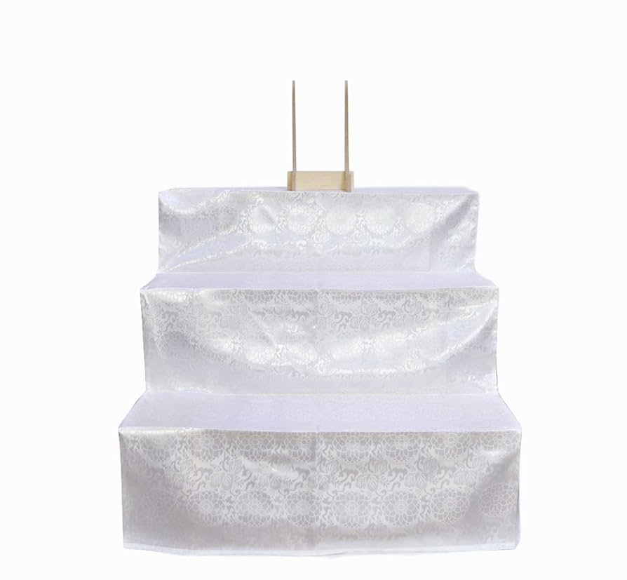【新着商品】二段祭壇 三段祭壇 木製祭壇 2段 3段 白布覆付 写真立て付き 法 Amazon｜二段祭壇 三段祭壇 木製祭壇 2段 3段 白布覆付 写真立て